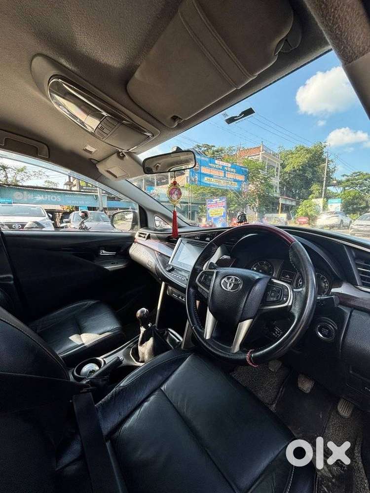 Toyota Innova Crysta Zx 2.4 Diesel 7 Seater, 2016, Diesel