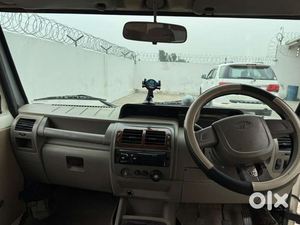 Mahindra Bolero 2015 Diesel Well Maintained