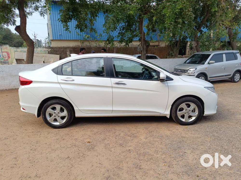 Honda City 2015-2017 I Vtec V, 2016, Petrol