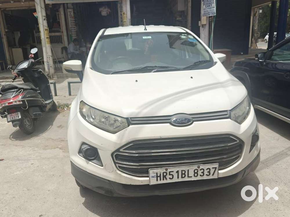 Ford Petrol 2016 Car
