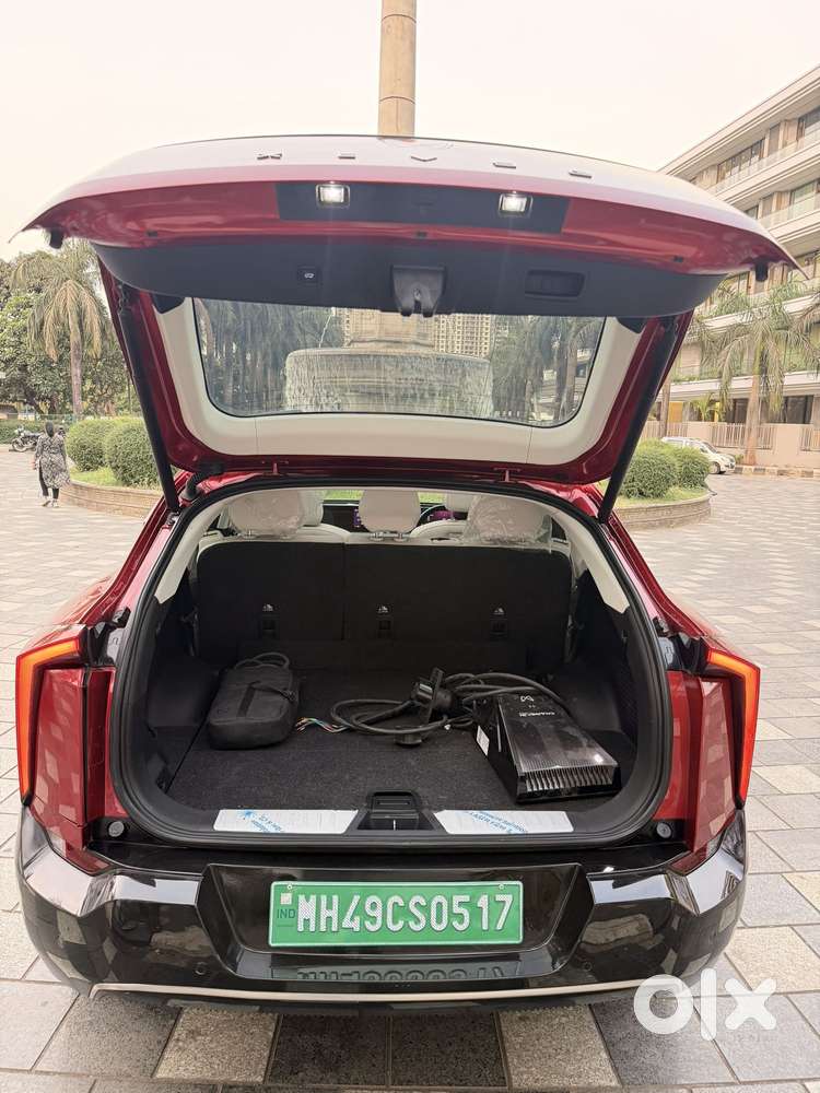 Mahindra Xev 9e Pack Three (top Model), 2025, Electric
