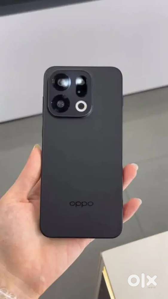 OPPO Find X9 - Black Under Warranty till Dec 2026 Excellent Condition