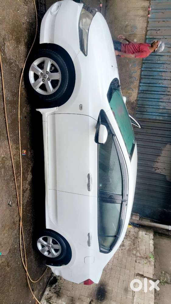 Honda City V Mt I-vtec 1.5  2011  32,000 Km  2nd Owner