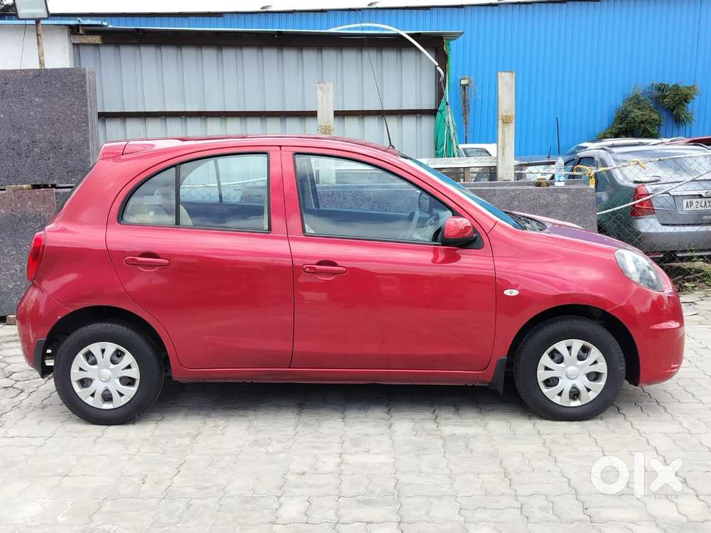 Nissan Micra Cvt Xv, 2018, Petrol