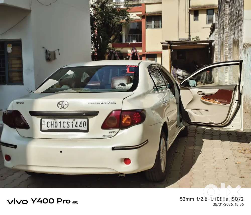 Toyota Corolla Altis 2009 Petrol 80000 Km Driven
