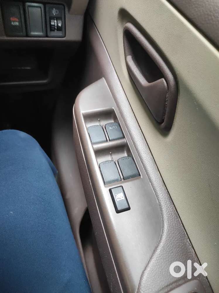 Maruti Suzuki Zen Estilo 1.0 2012