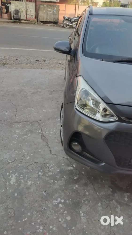 Hyundai Grand I10 2017 Petrol 38185 Km Driven
