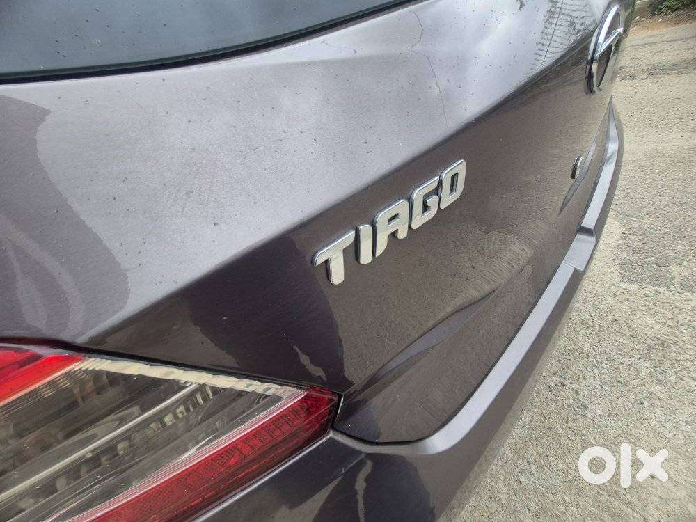 Tata Tiago 1.2 Revotron Xt, 2016, Petrol
