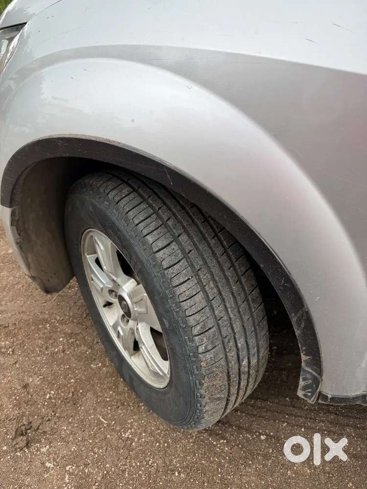 Mahindra Xuv500 2014