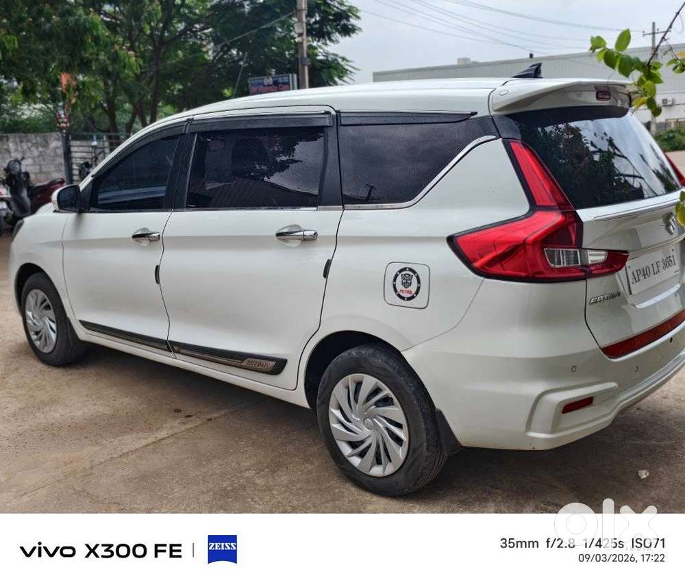 Maruti Suzuki Ertiga 1.5 Vxi Shvs, 2024, Petrol