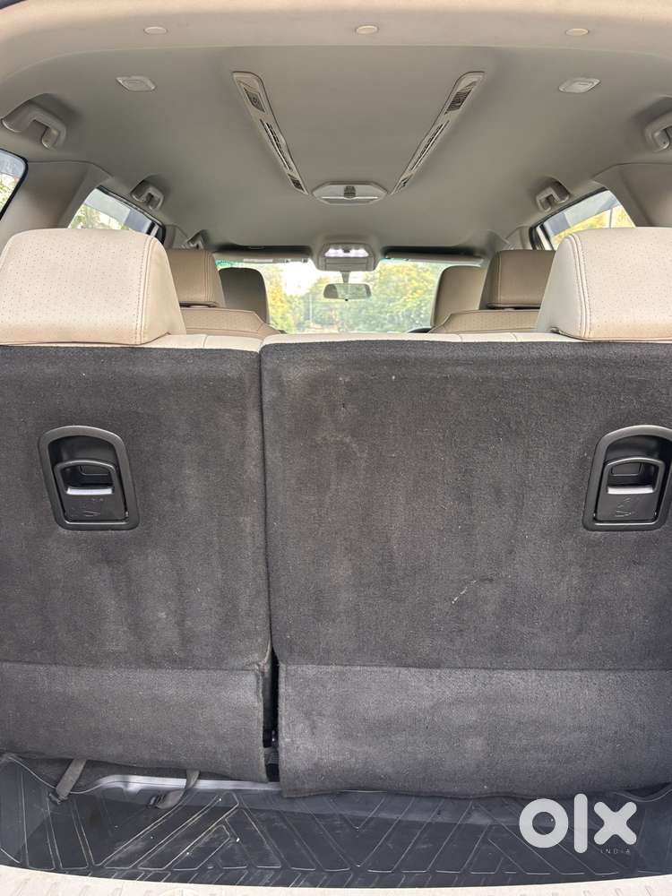 Mahindra Marazzo M8, 2020, Diesel