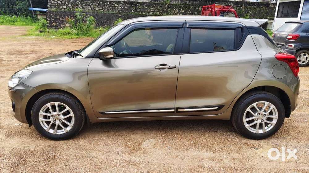Maruti Suzuki Swift Zxi Plus Amt Dual Tone, 2018, Petrol