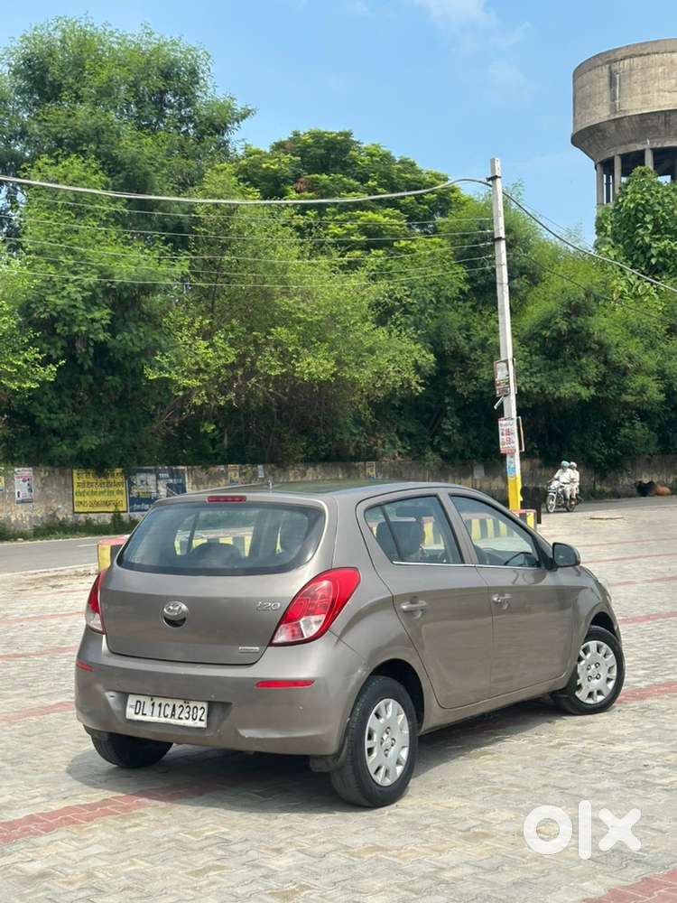 Hyundai I20 Magna 2012 Car