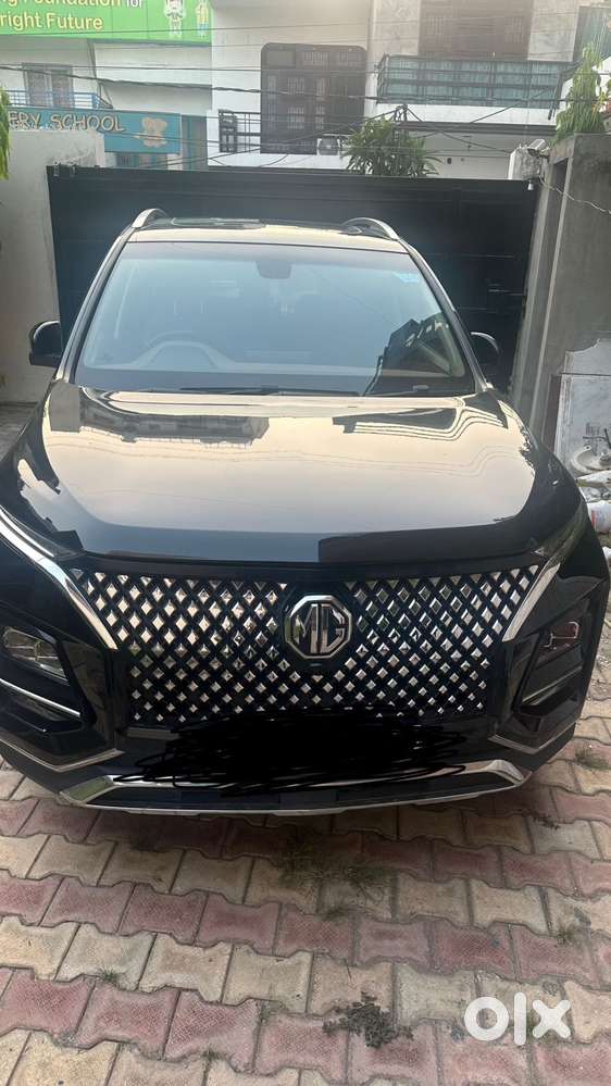 Mg Hector Plus Sharp Pro Cvt (2023) - Great Condition