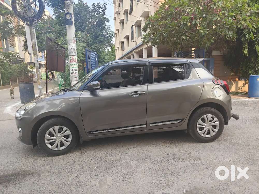 Maruti Swift Vxi 2020