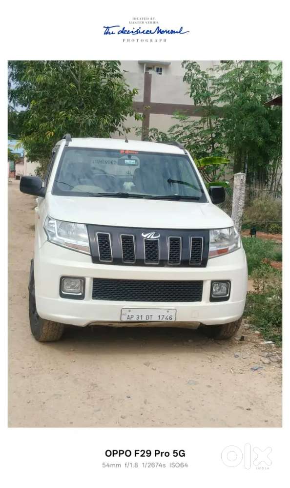 Mahindra Tuv 300 2017
