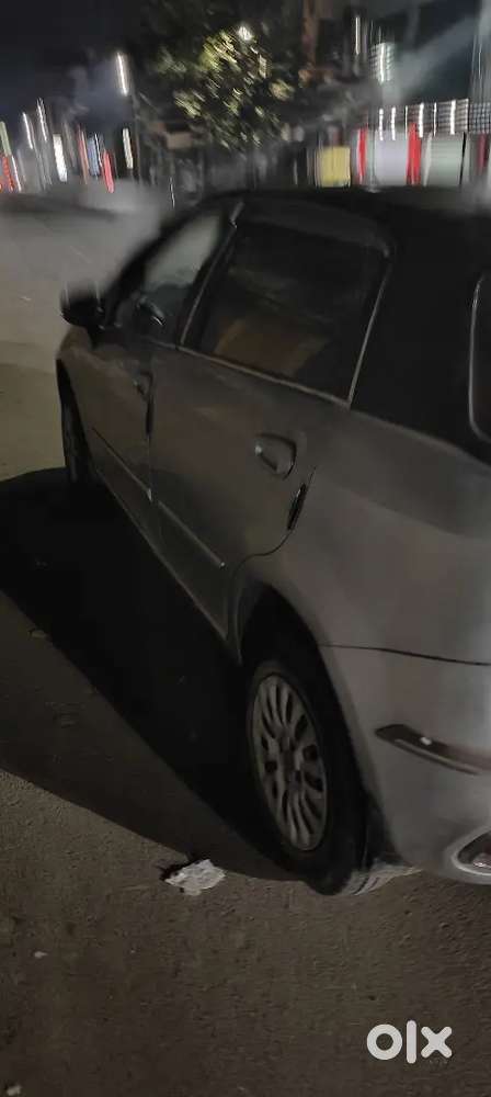 Fiat Punto Evo 2014 Cng & Hybrids 117500 Km Driven