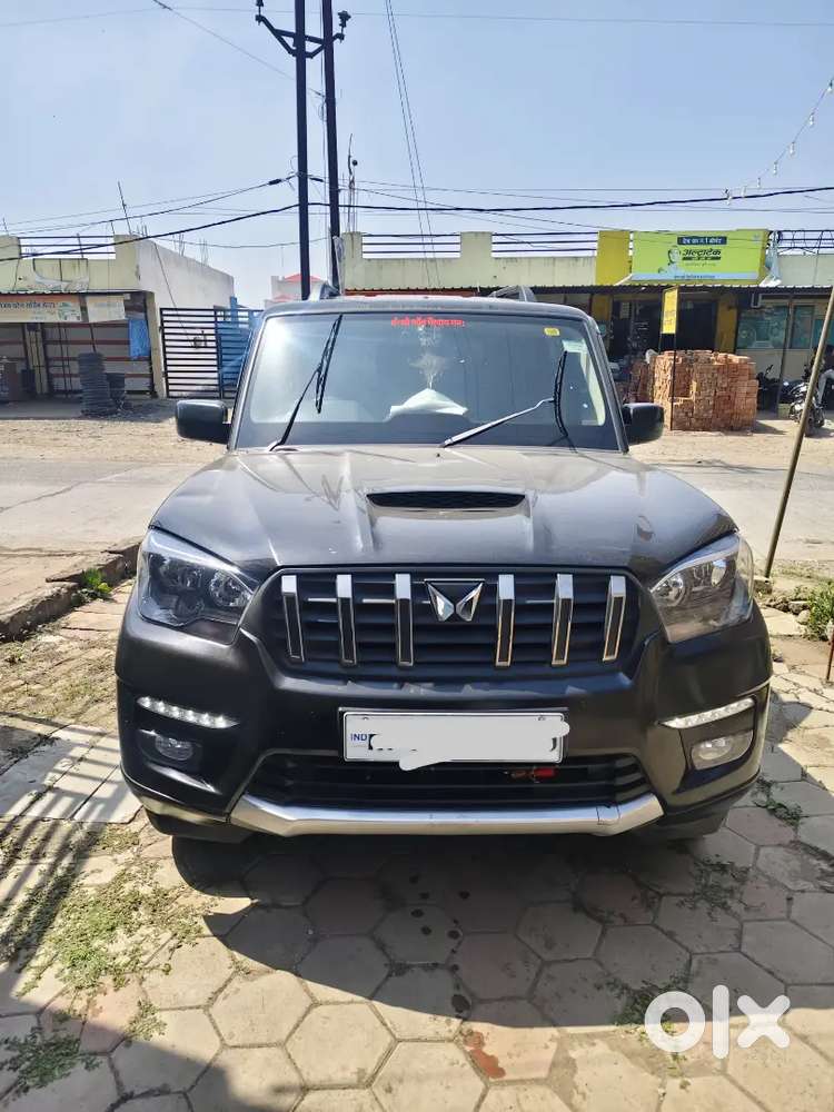 Mahindra Scorpio Classic 2025