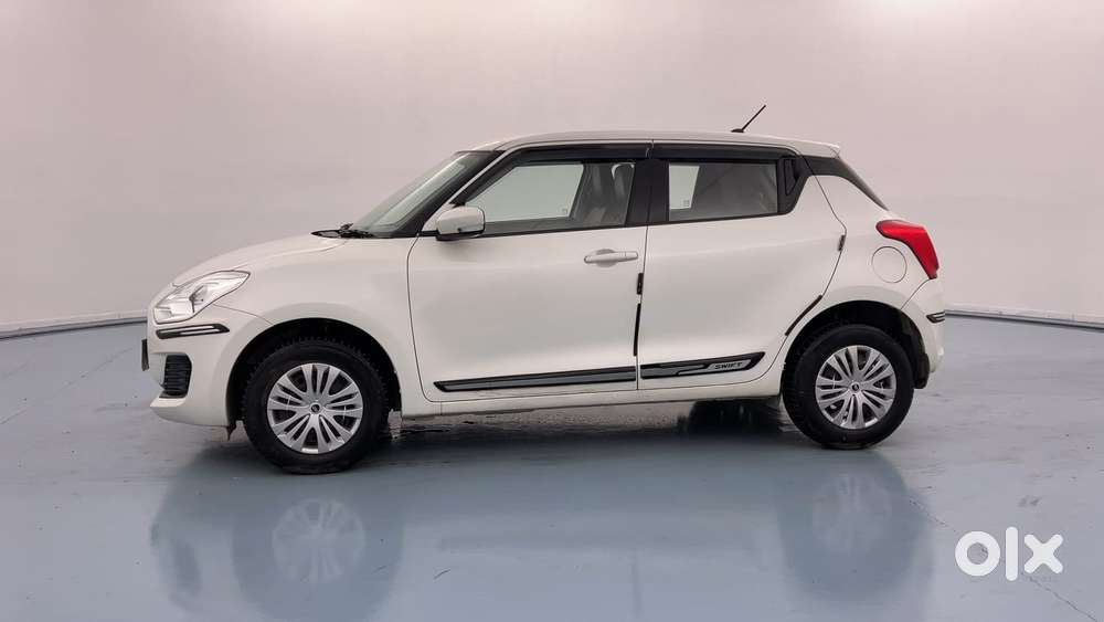 Maruti Suzuki Swift Vvt Vxi, 2021, Petrol