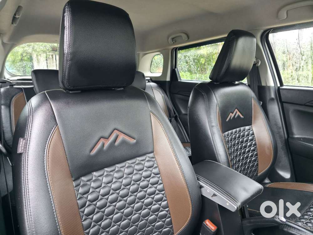 Maruti Suzuki Brezza 1.5 Lxi Cng, 2024, Cng & Hybrids