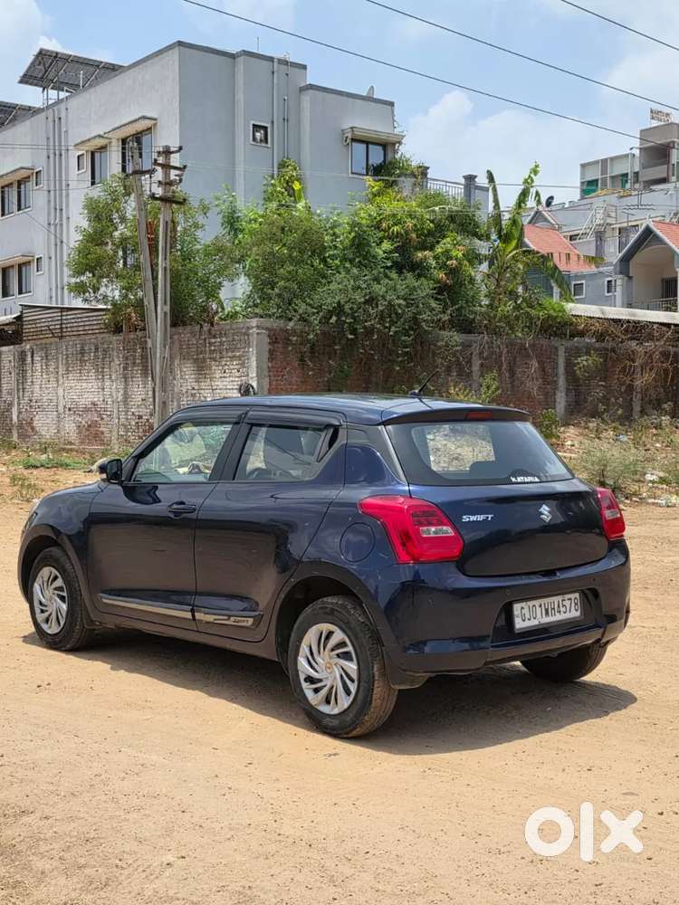 Maruti Suzuki Swift Vxi, 2022, Petrol