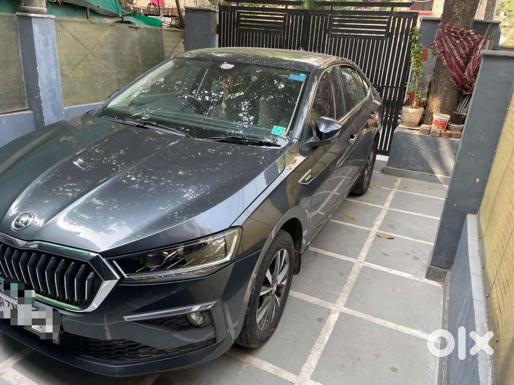 Skoda Slavia Style 1.0l Tsi At, 2023, Petrol