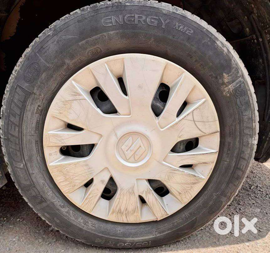 Maruti Suzuki Swift Vxi + Manual, 2014, Petrol