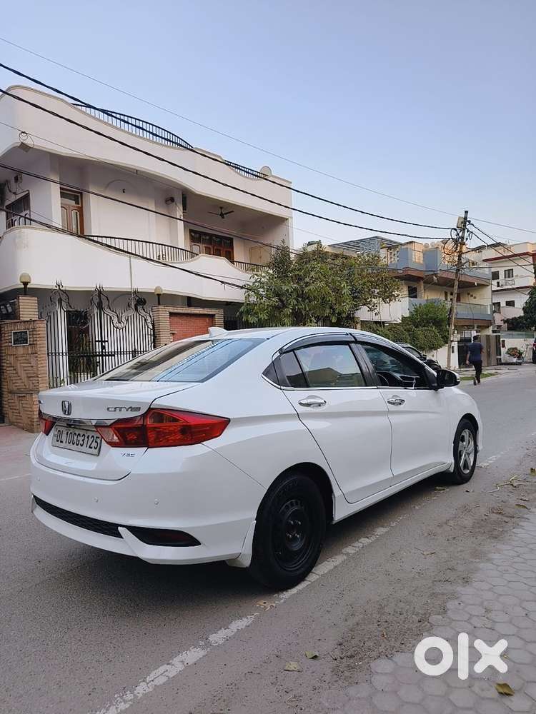 Honda City 2014-2015 V At, 2015, Petrol