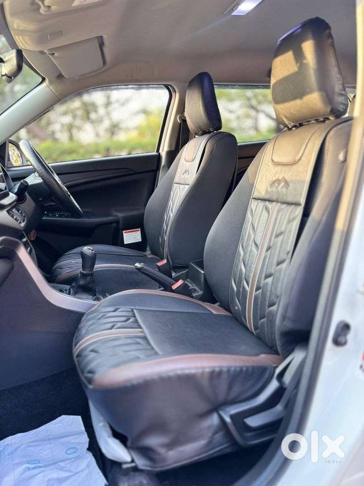 Maruti Suzuki Brezza 1.5 Vxi Cng, 2025, Cng & Hybrids