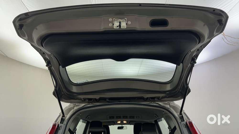 Maruti Suzuki Xl6 1.5 Alpha At, 2021, Petrol