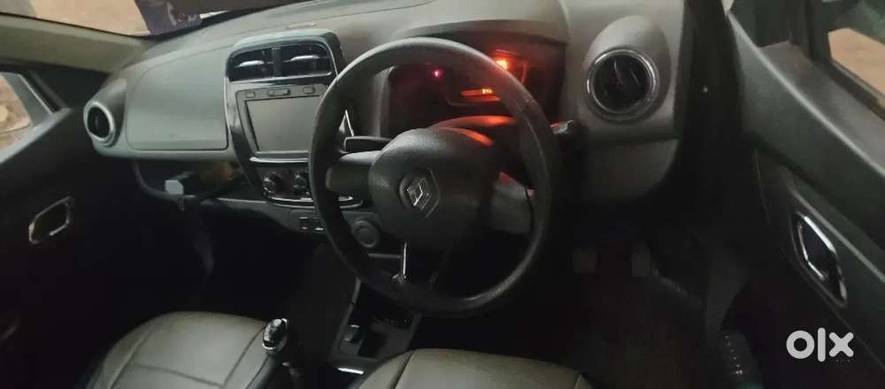 Renault Kwid Petrol Well Maintained