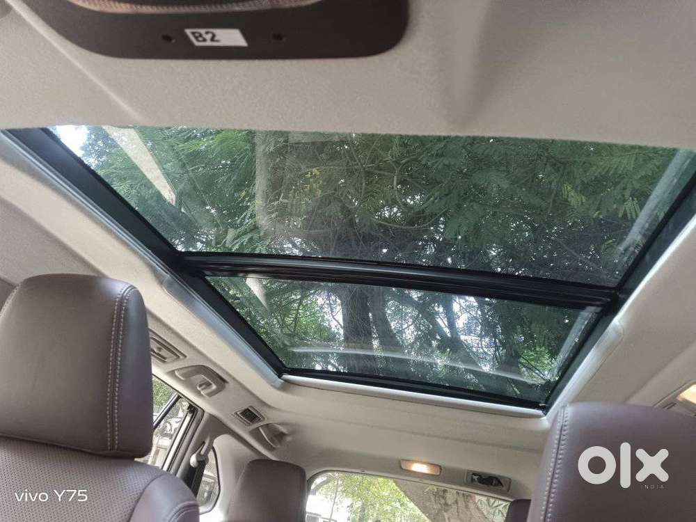 Toyota Innova Hycross 2.0 Zx (o) Hybrid 7 Str, 2023, Diesel