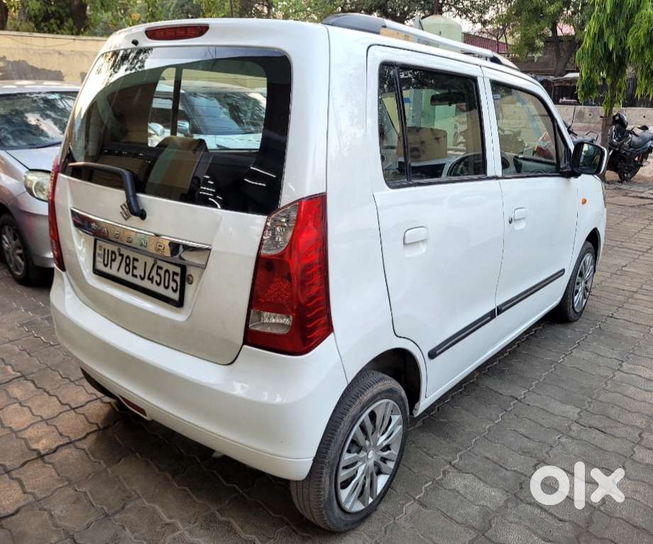 Maruti Suzuki Wagon R 1.0 Vxi Plus Amt, 2016, Petrol