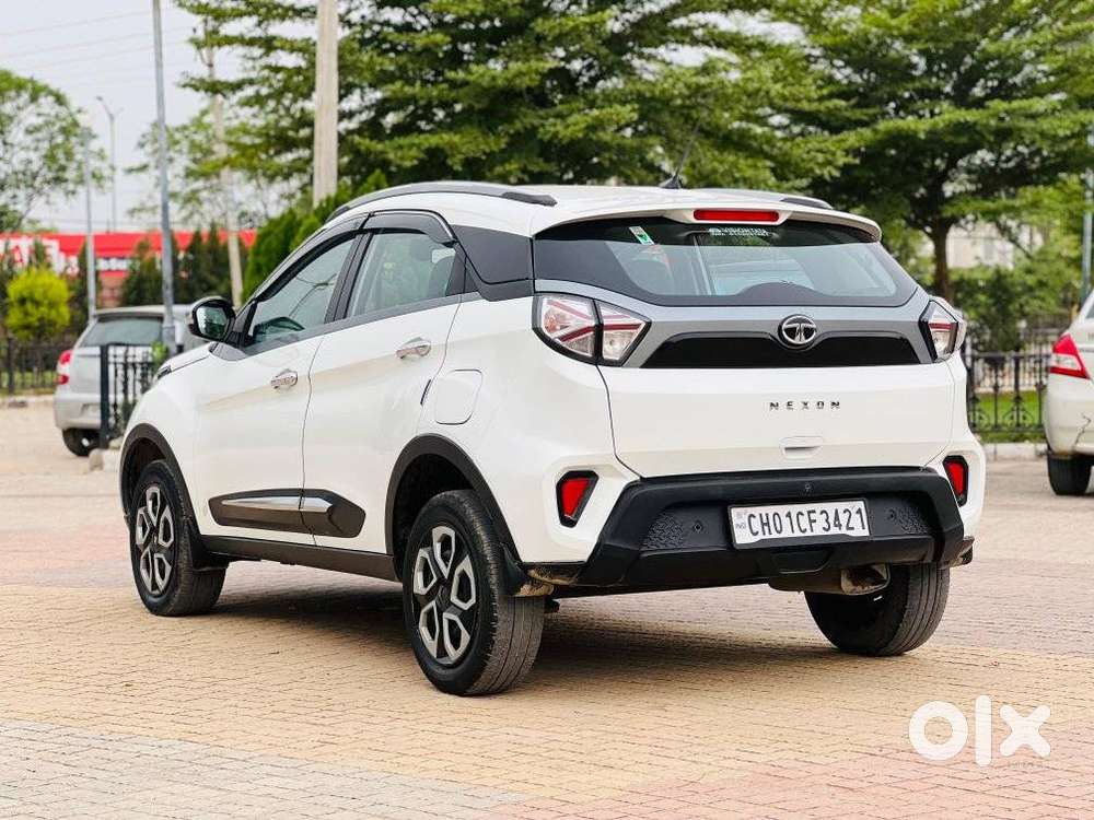 Tata Nexon Fearless Plus (ps) Red Dark Edition 1.2 Petrol 6mt, 2021,..