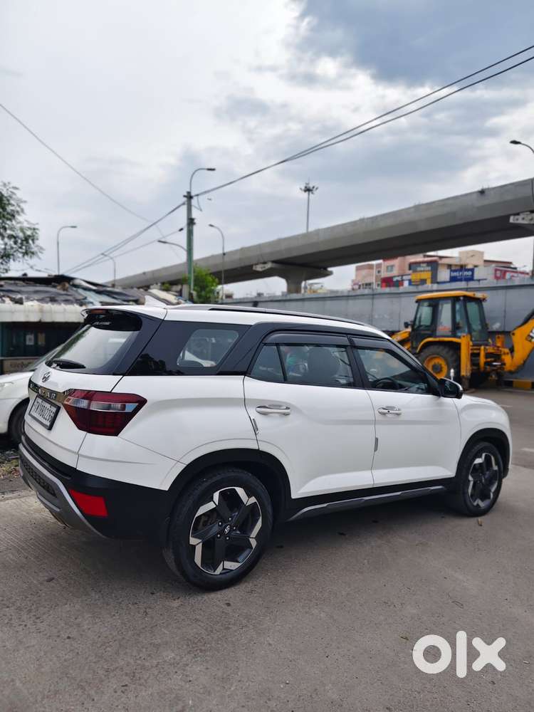 Hyundai Alcazar Platinum Signature Adventure Mt 7 Str, 2024, Petrol
