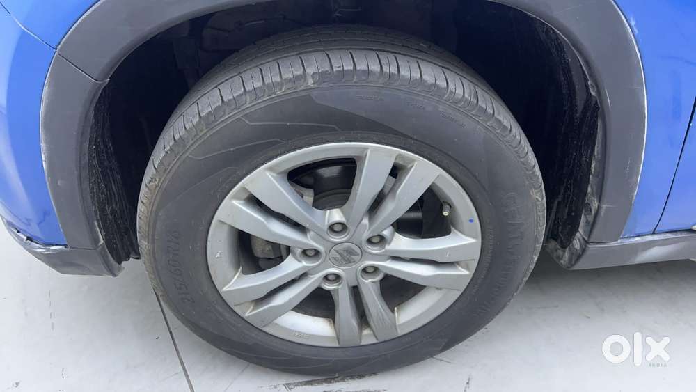 Maruti Suzuki Vitara Brezza Zdi+ Dual Tone Mt, 2017, Diesel