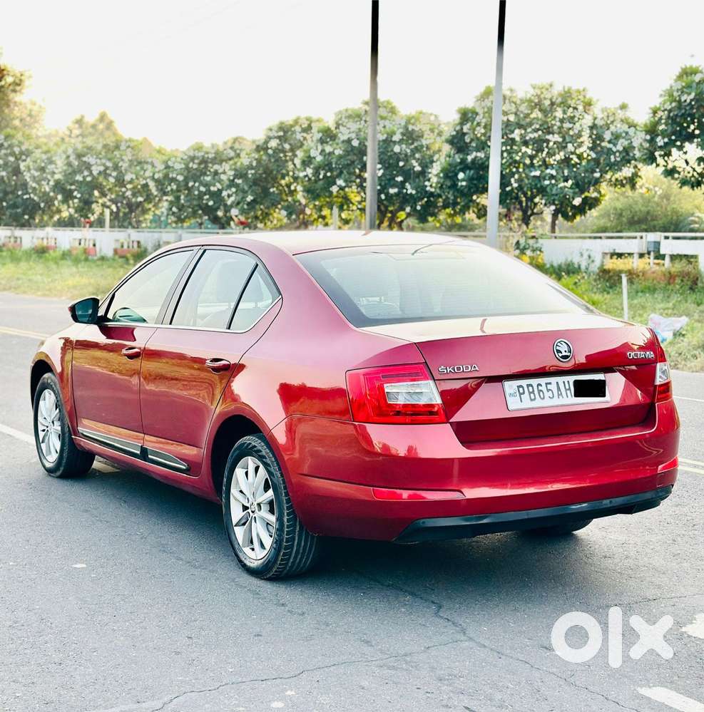 Skoda Octavia 2.0 Elegance Tdi Cr At, 2015, Diesel