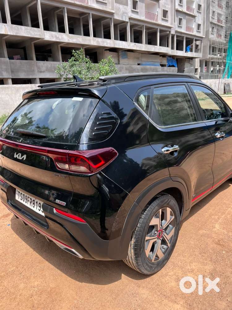 Kia Sonet Petrol 2821