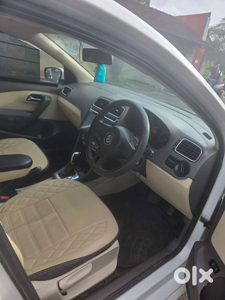 Volkswagen Vento Petrol Highline At, 2012, Petrol