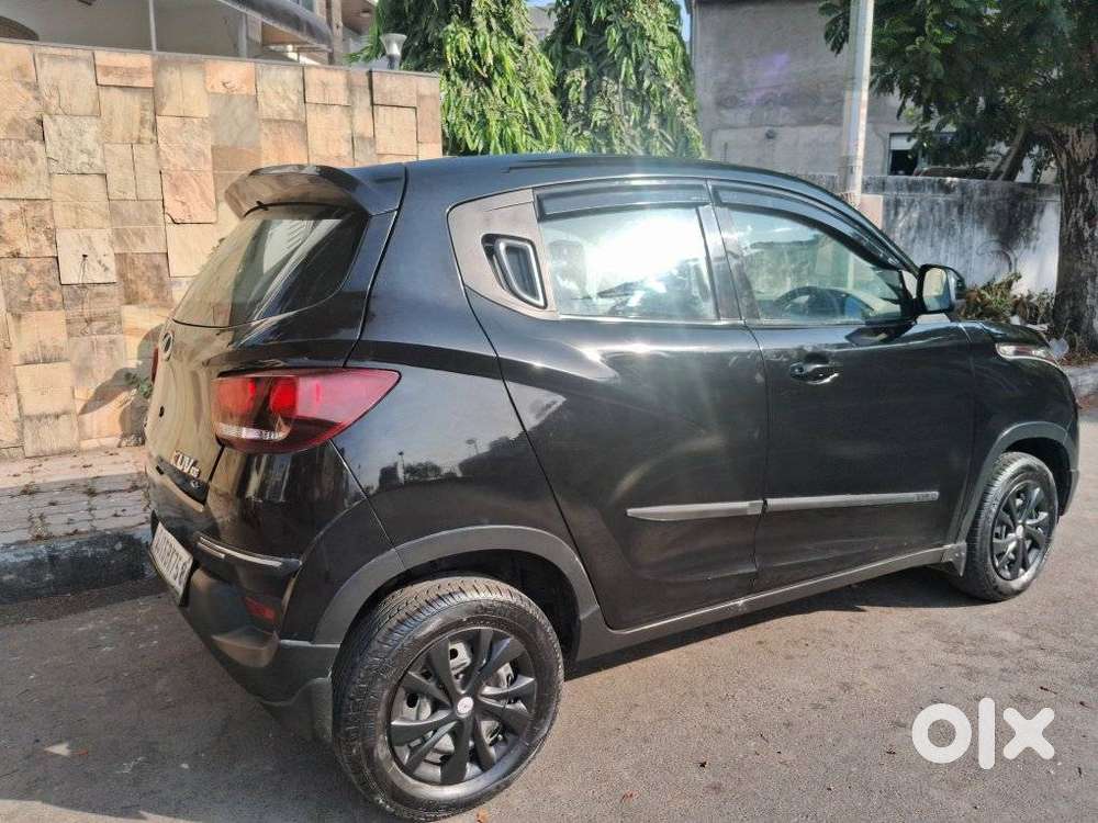 Mahindra Kuv 100, 2016, Petrol