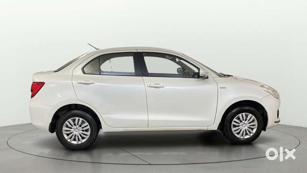 Maruti Suzuki Swift Dzire 1.2 Vxi Bsiv, 2017, Petrol