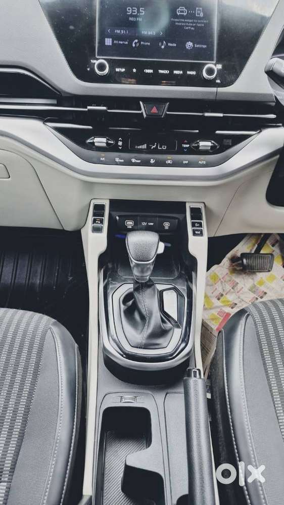 Kia Carens 1.5 Prestige Plus 7 Str Imt, 2022, Petrol