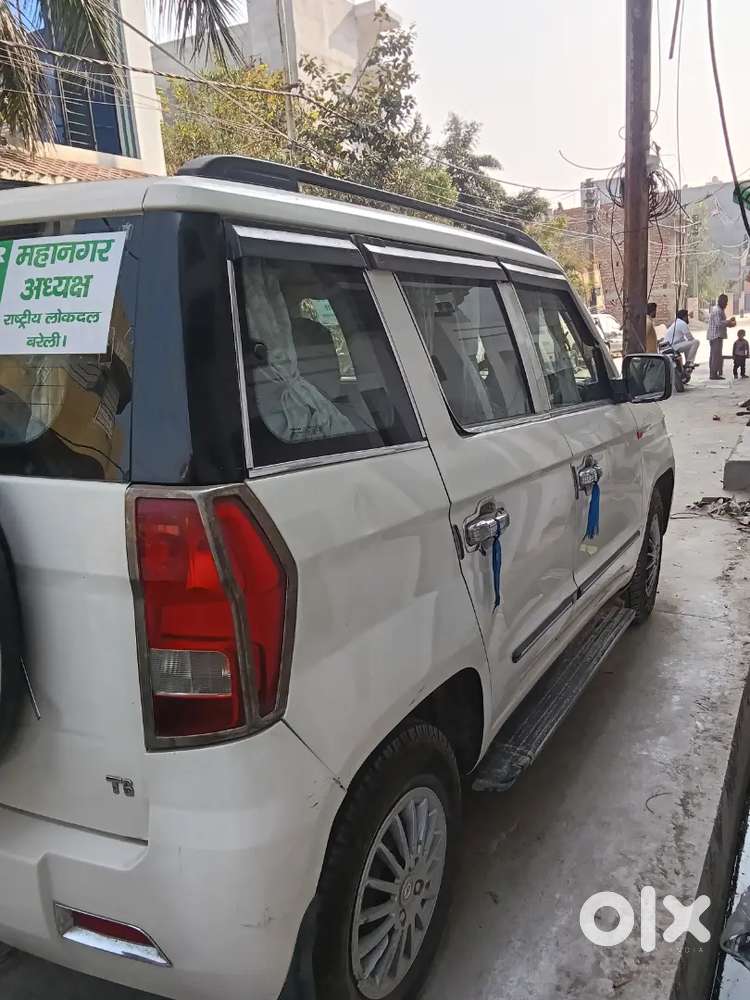 Mahindra Tuv 300 2017