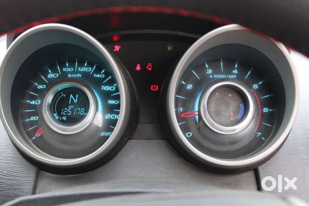 Mahindra Xuv500 2.2 W10 Sportz Edition Mt, 2017, Diesel