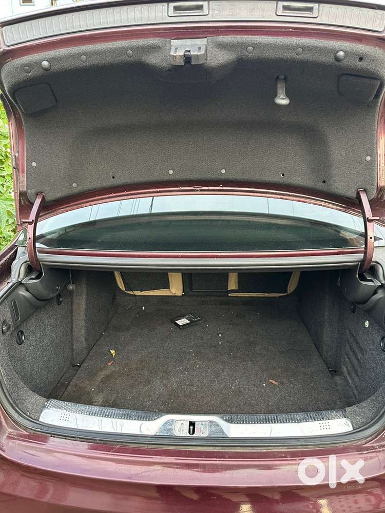 Skoda Superb 2011 2.0 Tdi Automatic