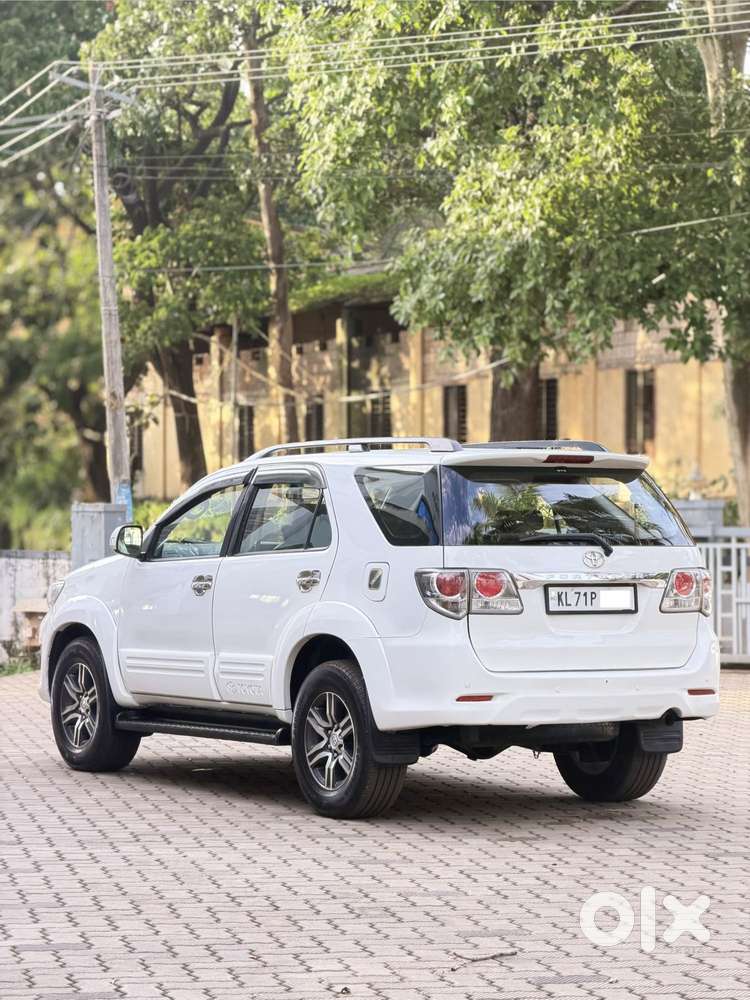 Toyota Fortuner 3.0 4x4 Manual, 2013, Diesel
