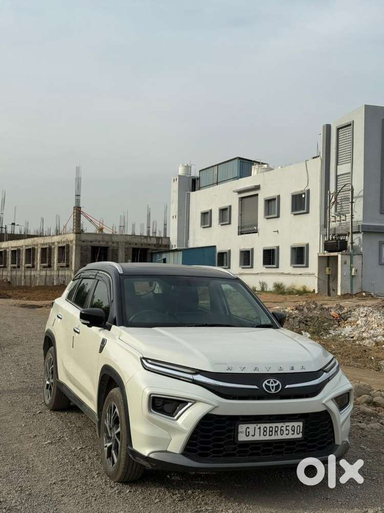 Toyota Hyryder Electric+petrol 2023