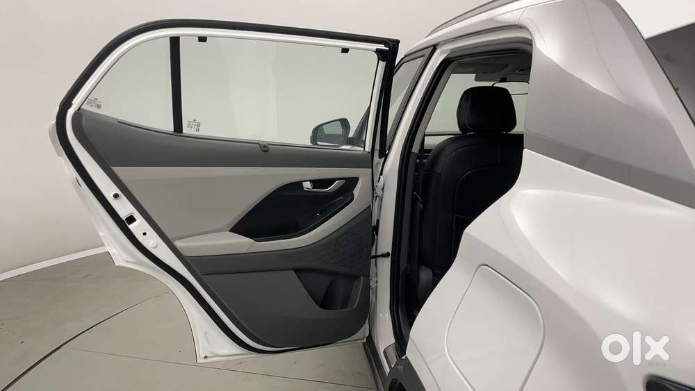 Hyundai Creta 1.5 Sx (o) Ivt Petrol, 2025, Petrol