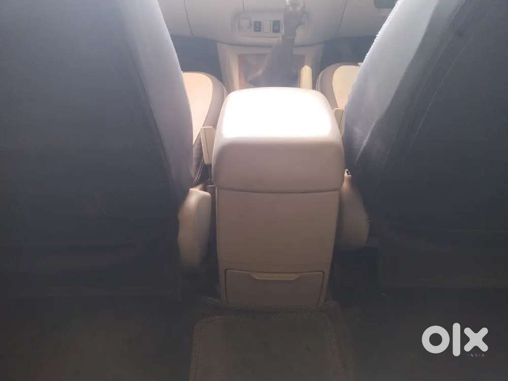 Toyota Innova 2012 Diesel Well Maintained