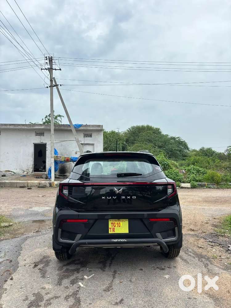 Mahindra Xuv 3xo Diesel 2025